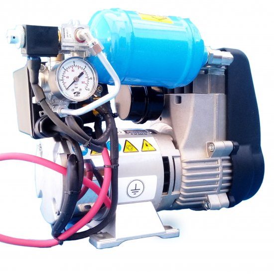 Compressore Monocilindrico 12V DC 450 watt VENTILATO lavoro a ciclo continuo con pressostato